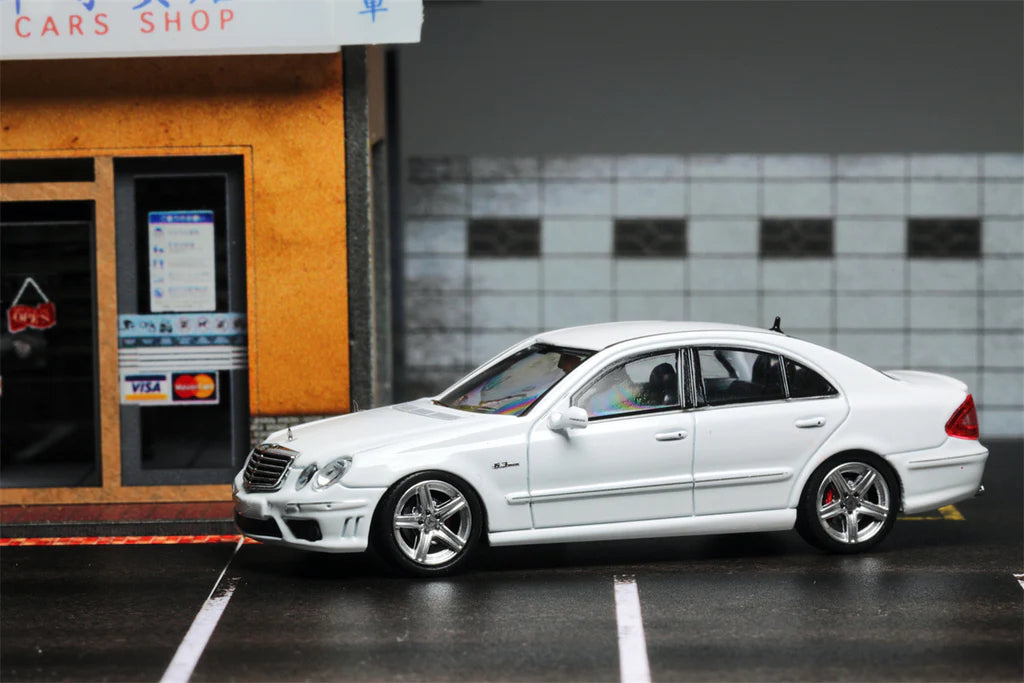 Mercedes-Benz E63 AMG W211 in White 1:64 Scale Diecast Model by MK Model
