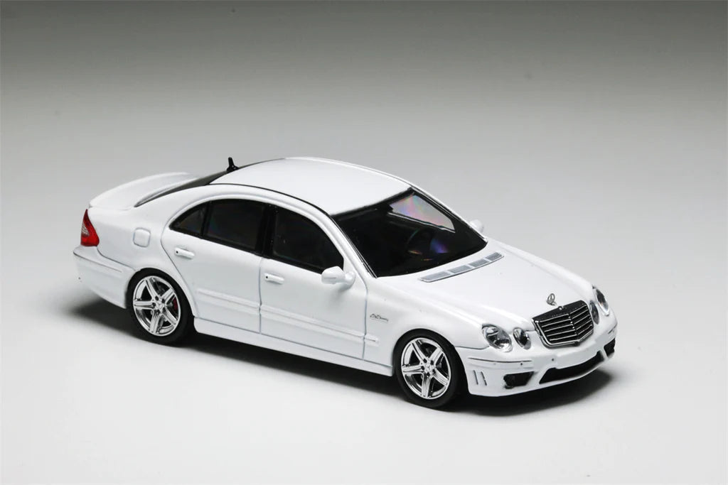Mercedes-Benz E63 AMG W211 in White 1:64 Scale Diecast Model by MK Model Car Only Left Front / Side View