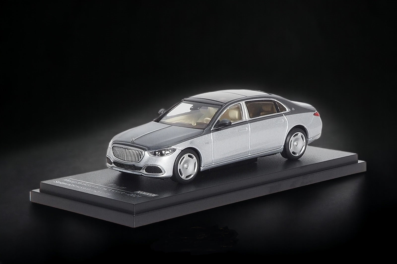 Mercedes-Benz 2021 Maybach W223 Grey/ Hightech Silver 2-Tone 1:64 by AR BOX