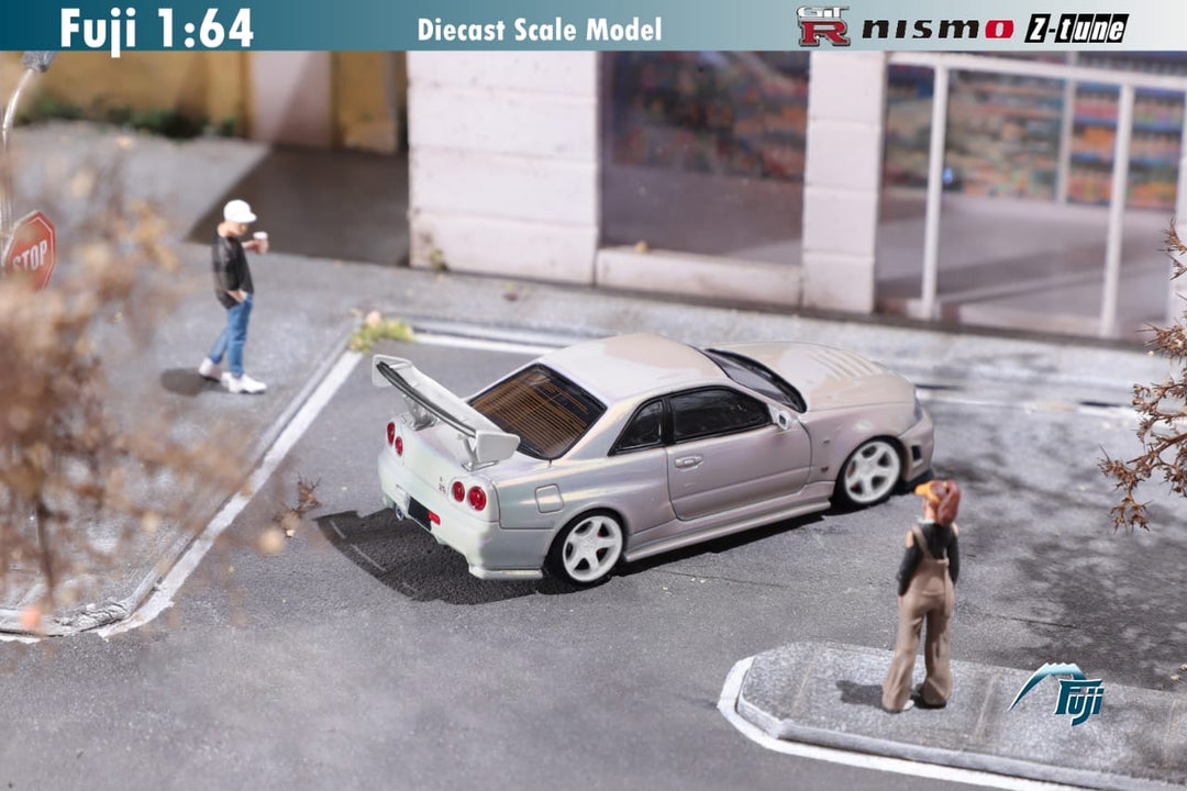 Nissan Skyline GT-R R34 Nismo Z-Tune High Wing 1:64 by Fuji Side View