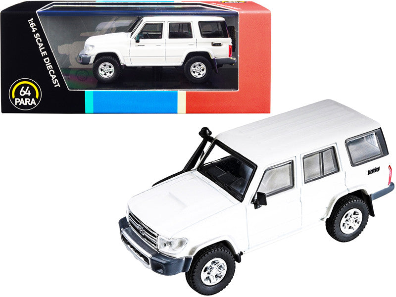 Toyota Land Cruiser 76 French Vanilla Pearl White 1/64 Diecast Model Car by Paragon-0
