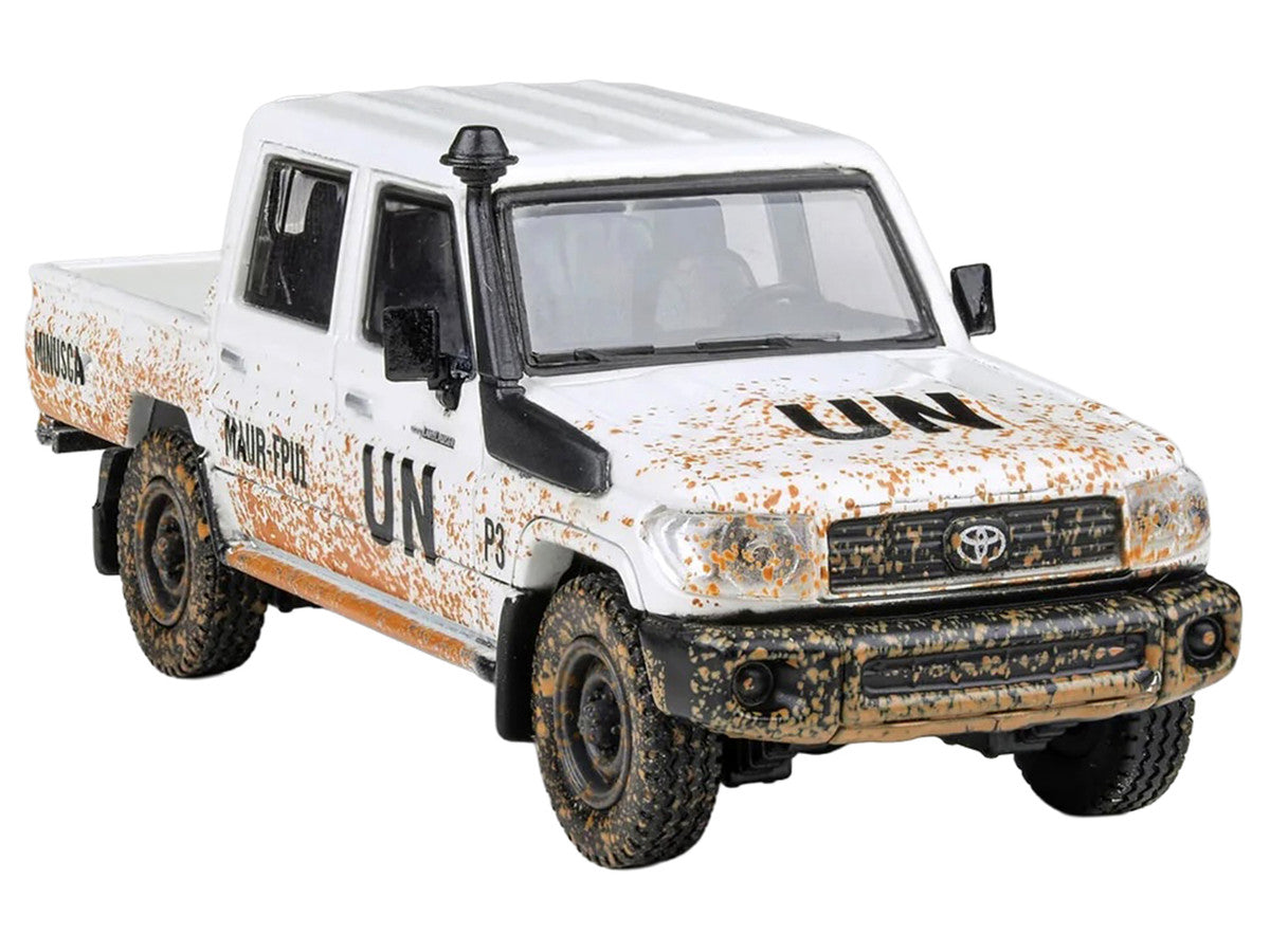 Toyota 2014 Land Cruiser LC 79 Pickup Truck "UN MINUSCA" White (Dirty Version) 1/64 Diecast Model Car by Paragon Models 2