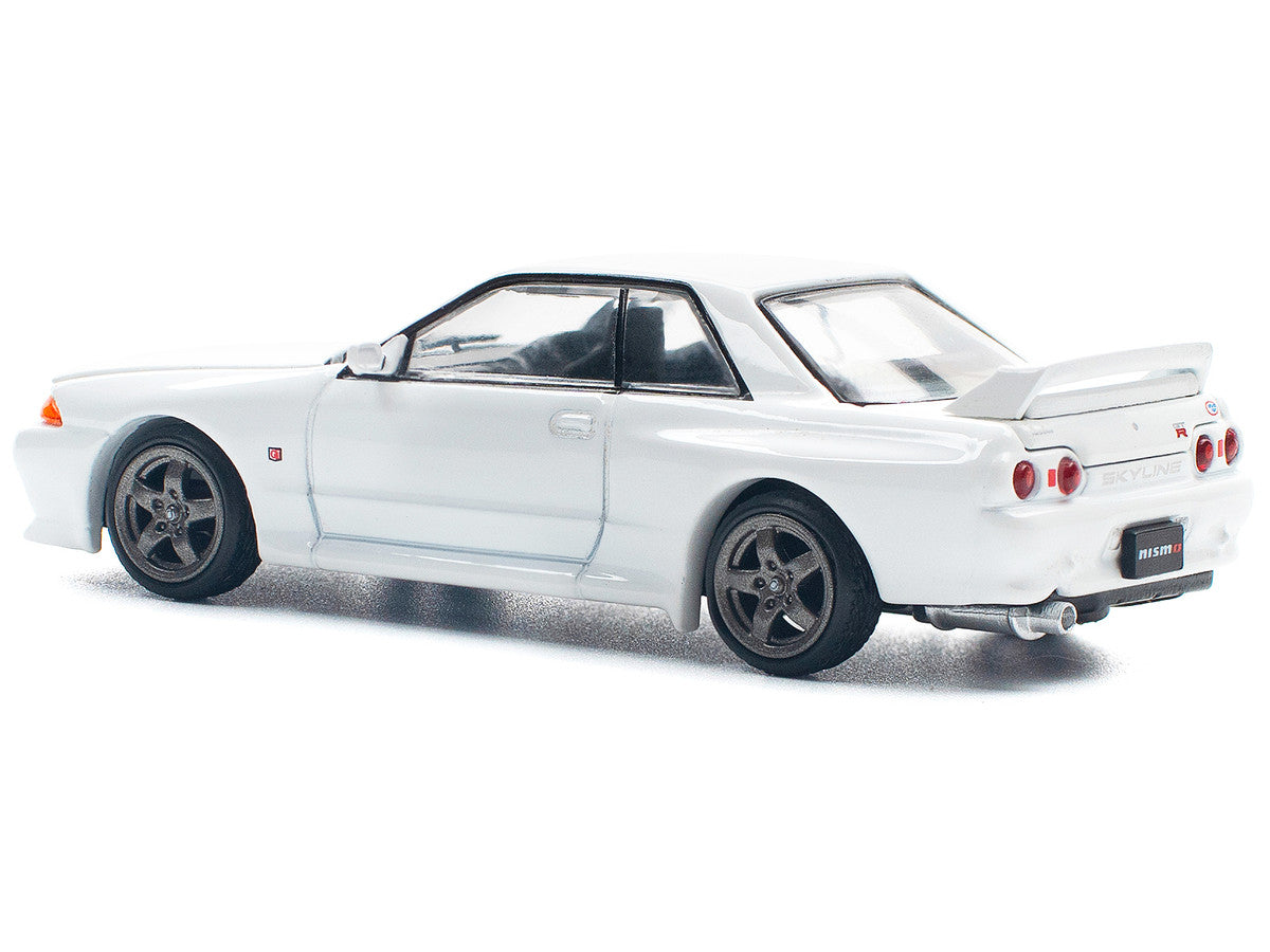 GTR R32 RHD (Right Hand Drive) Crystal White 1/64 Diecast Model Car by Pop Race-3