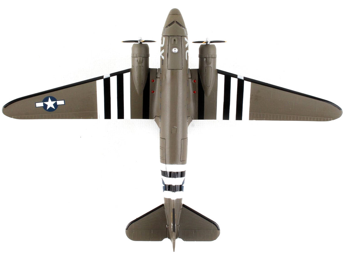 Douglas C-47 Skytrain Aircraft "That's All Brother" United States Navy 1/144 Diecast Model Airplane by Postage Stamp-4