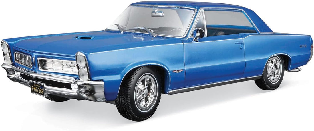 Pontiac GTO (Hurst Edition) 1965 SE 1:18 diecast by Maisto | 31885-00000063 Side View