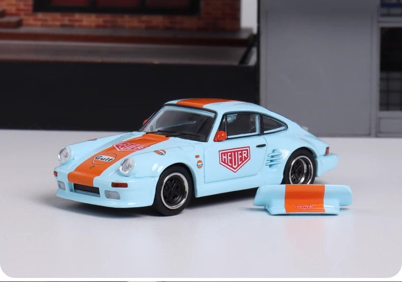 Porsche 930 Blackbird in Gulf Livery 1:64 Diecast by Master Driver Front View