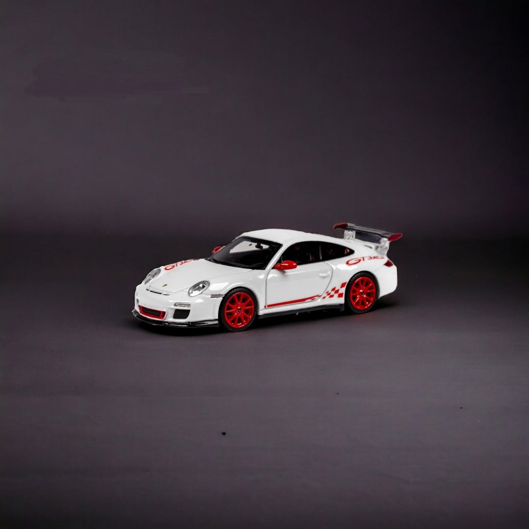 Porsche 997.2 GT3 RS Carrera White WEISS 1:64 Resin by Cars' Lounge