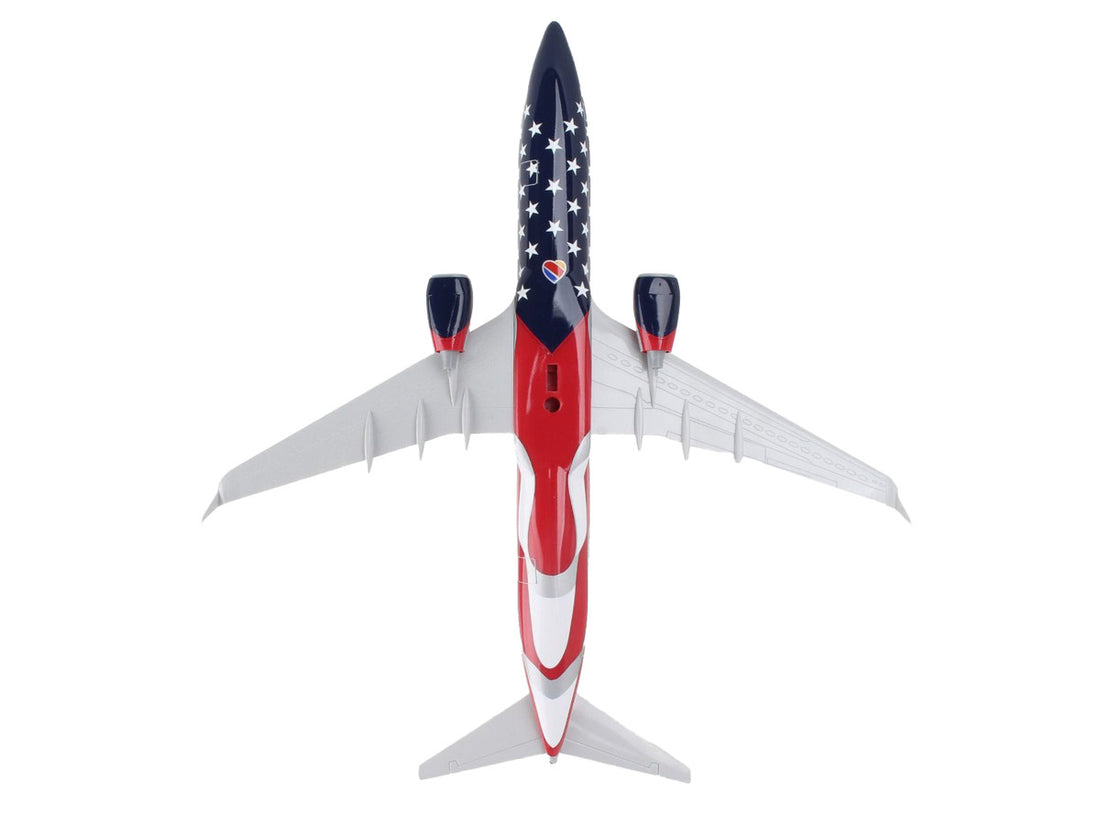 Boeing 737-800 Commercial Aircraft "Southwest Airlines - Freedom One" (N500WR) USA Flag Livery (Snap-Fit) 1/130 Plastic Model by Skymarks-4