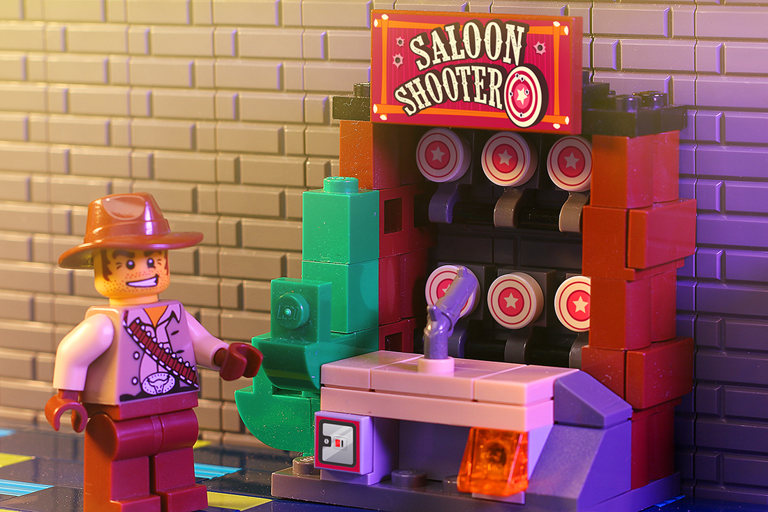 Saloon Shooter Arcade Game made using LEGO parts 2