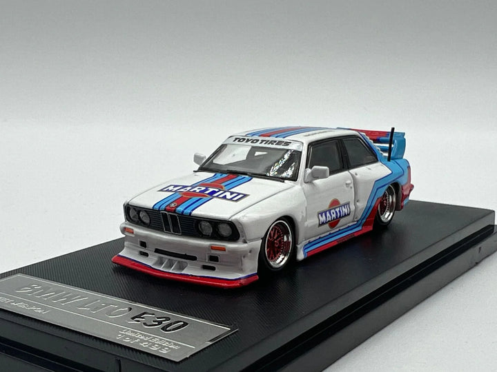 BMW M3 E30 LTO Street Weapon with Martini Livery 1:64