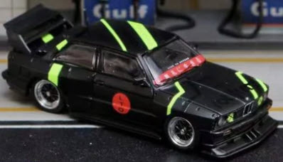 BMW M3 E30 LTO Matte Black 1:64 Diecast Model by Street Weapon Side and Front View