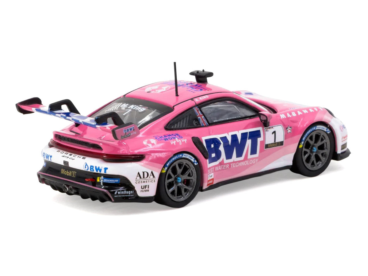 Porsche 911 GT3 Cup (992) #1 Harry King 