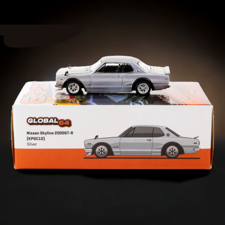 Nissan Skyline 2000 GT-R in Silver T64G-043-SL 1:64 by Tarmac Works Global64 Package View