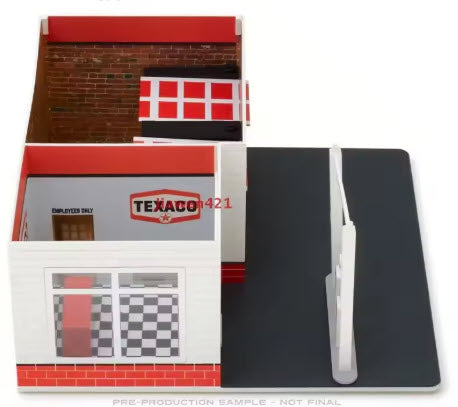 Texaco Vintage Gas Station Diorama 1:64 by Greenlight (Pre-order) 3