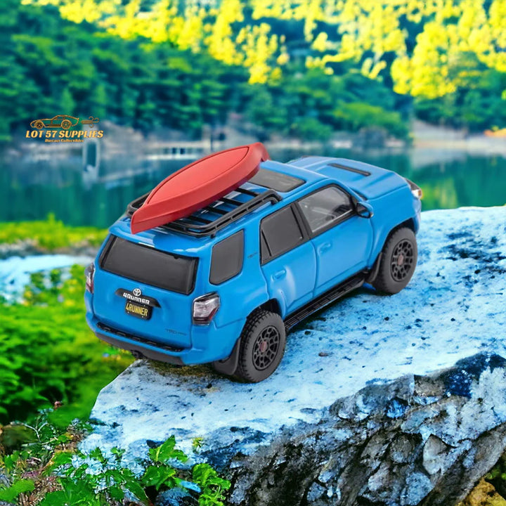 Toyota 4 Runner SUV 4x4 Off Road with Dinghy in Blue 1:64 Diecast by GCD Scenic View in Blue