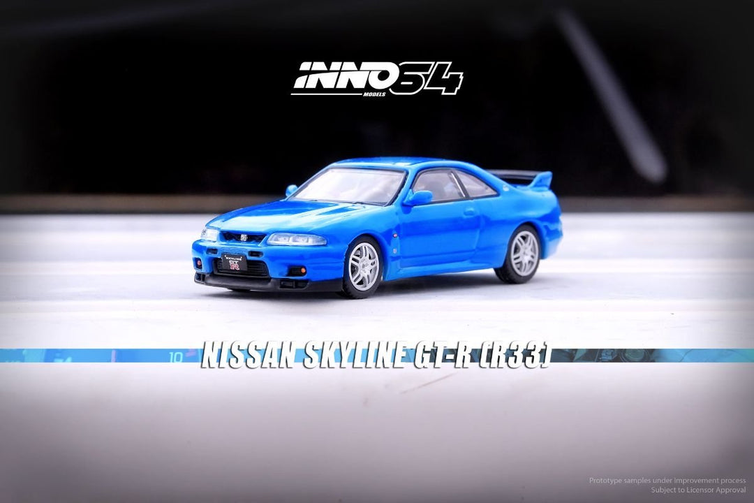 Nissan Skyline GT-R (R33) in Blue 1:64 by Inno64 Angled Front View