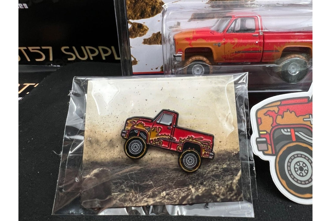 Chevrolet 1983 Silverado K10 4x4 Muddy LIFTED Squarebody 1:64 With Pin & Sticker V2 Picture View