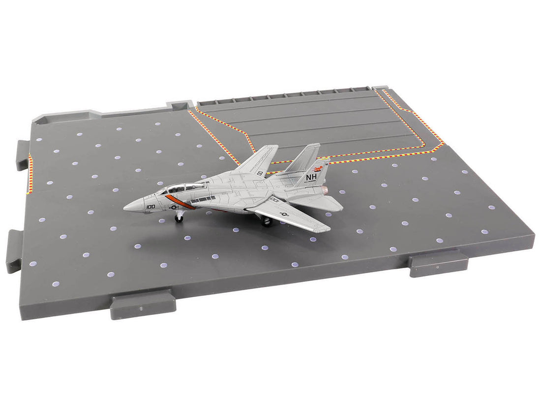 Grumman F-14 Tomcat Fighter Aircraft "VF-114 Aardvarks" and Section E of USS Enterprise (CVN-65) Aircraft Carrier Display Deck "Legendary F-14 Tomcat" Series 1/200 Diecast Model by Forces of Valor-3