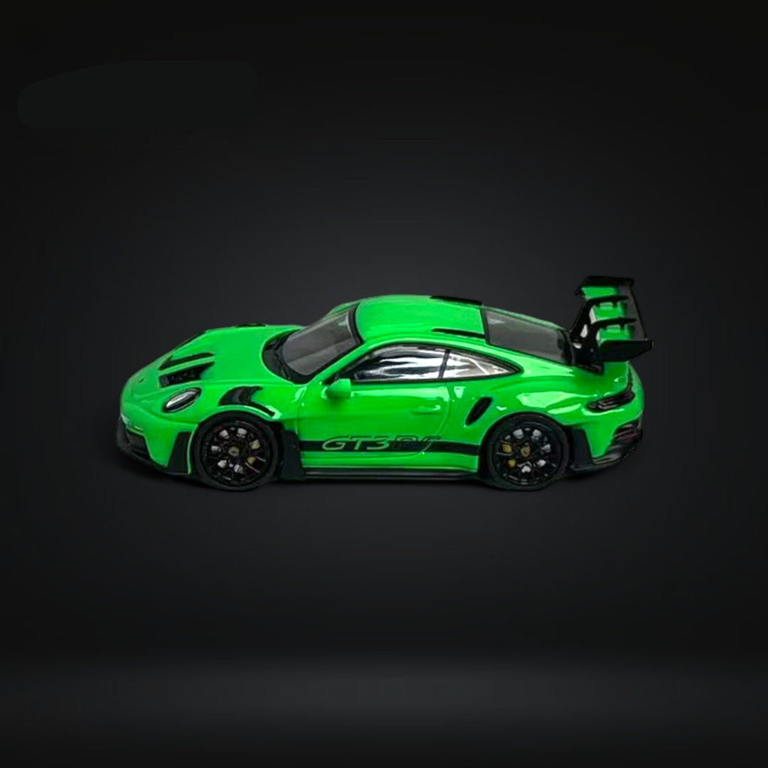 Porsche 911 992 GT3 RS Lizard Green 1:64 by SOLO Side View