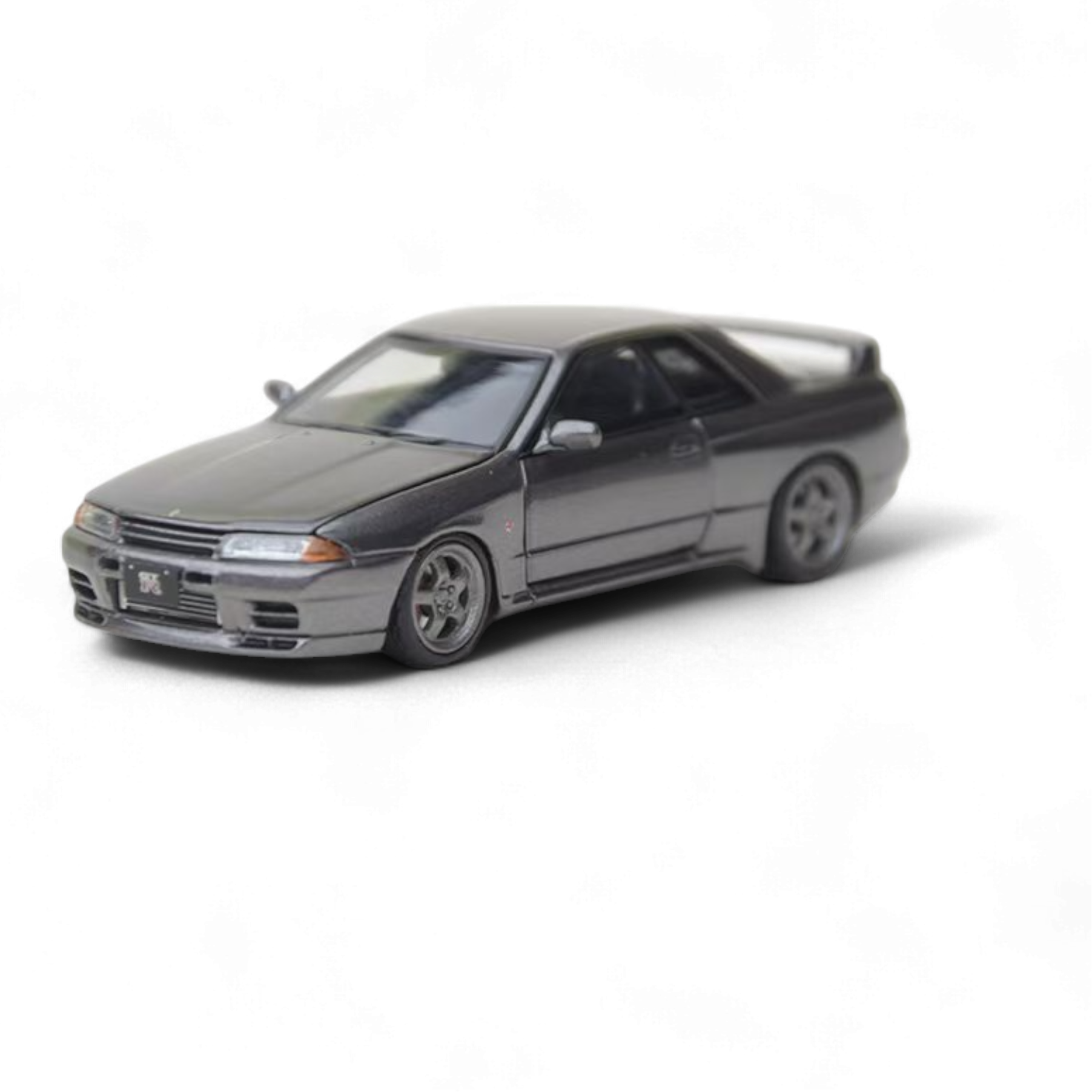 Nissan Skyline GT-R R32 Nismo S-Tune Gun Grey 1:64 by Focal Horizon  5