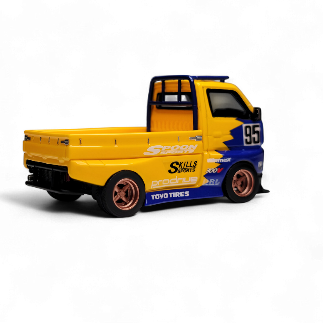 Suzuki Carry D12 Widebody 1:64 by YM Model  3