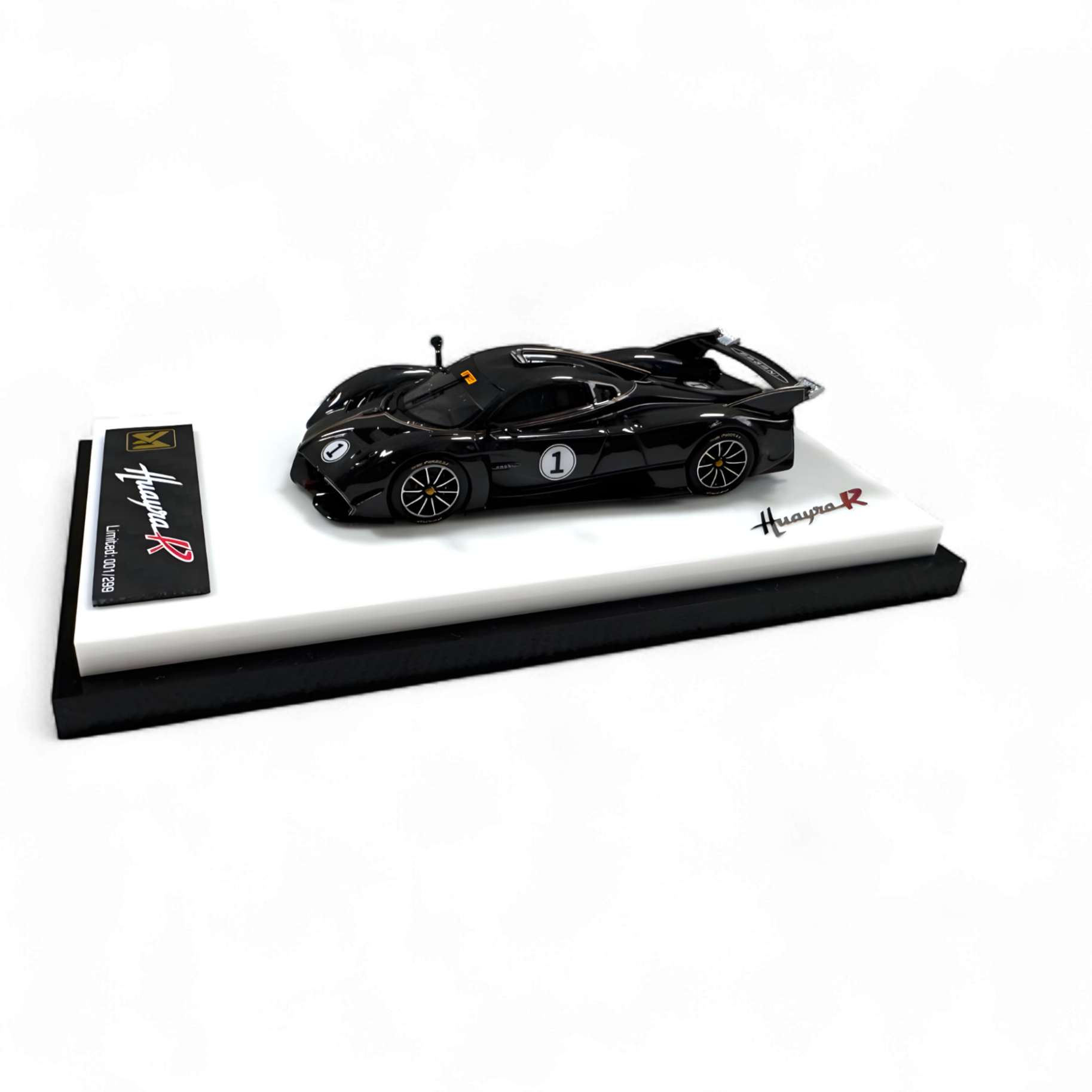 Pagani Huayra R - Black Carbon 1/64 by DMY