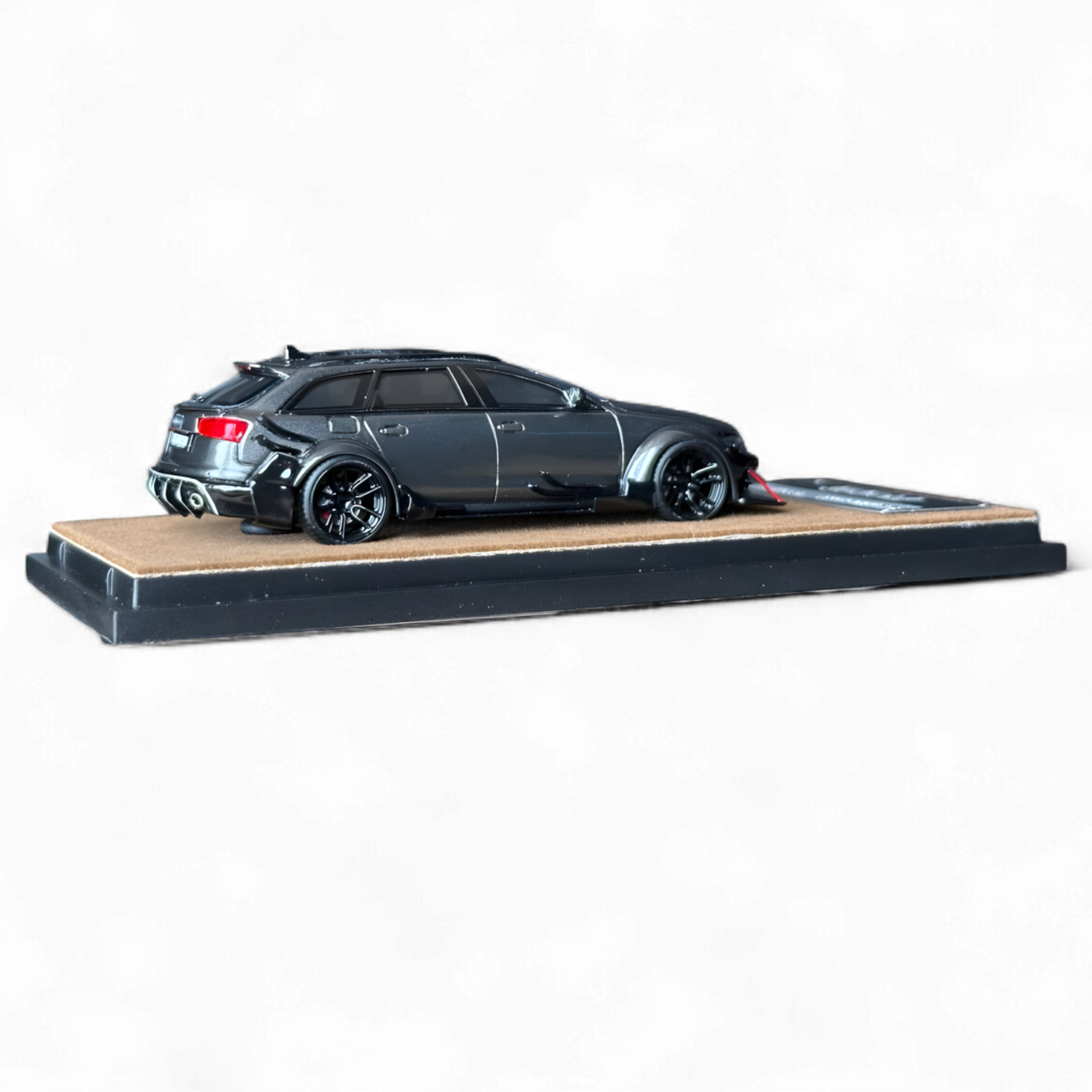 Audi RS6 Avant (C7) Crock Station wagon DTM Wide-Body Modified  - Gungrey 1/64 by Qidian Model 3