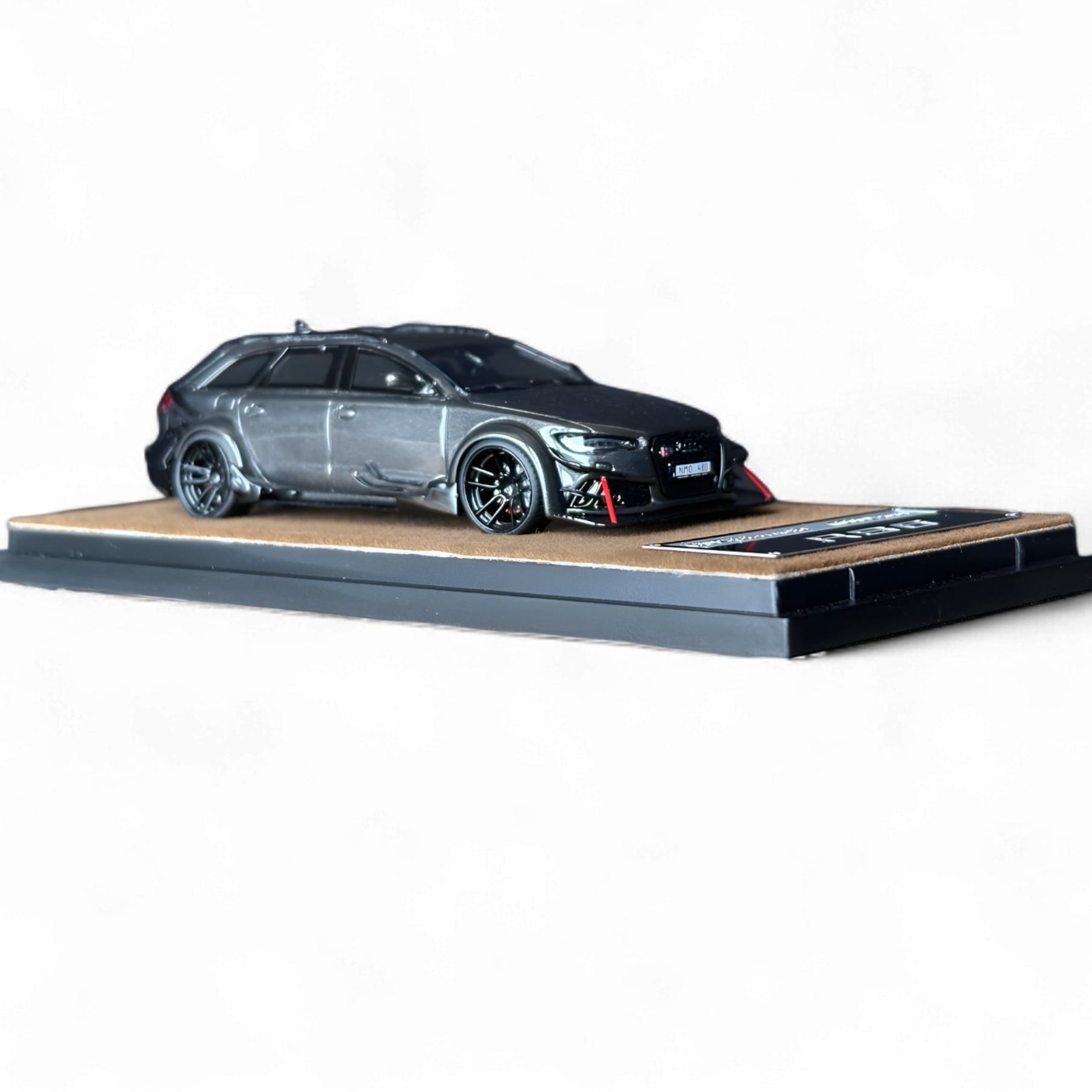 Audi RS6 Avant (C7) Crock Station wagon DTM Wide-Body Modified  - Gungrey 1/64 by Qidian Model 4