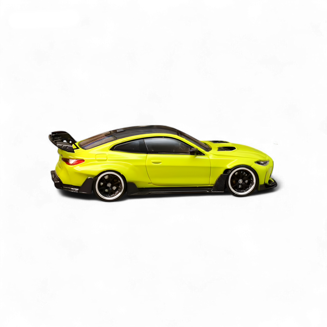 BMW G82 M4 Wide-Body Modified - Sao Paulo Yellow 1:64 by SW  3