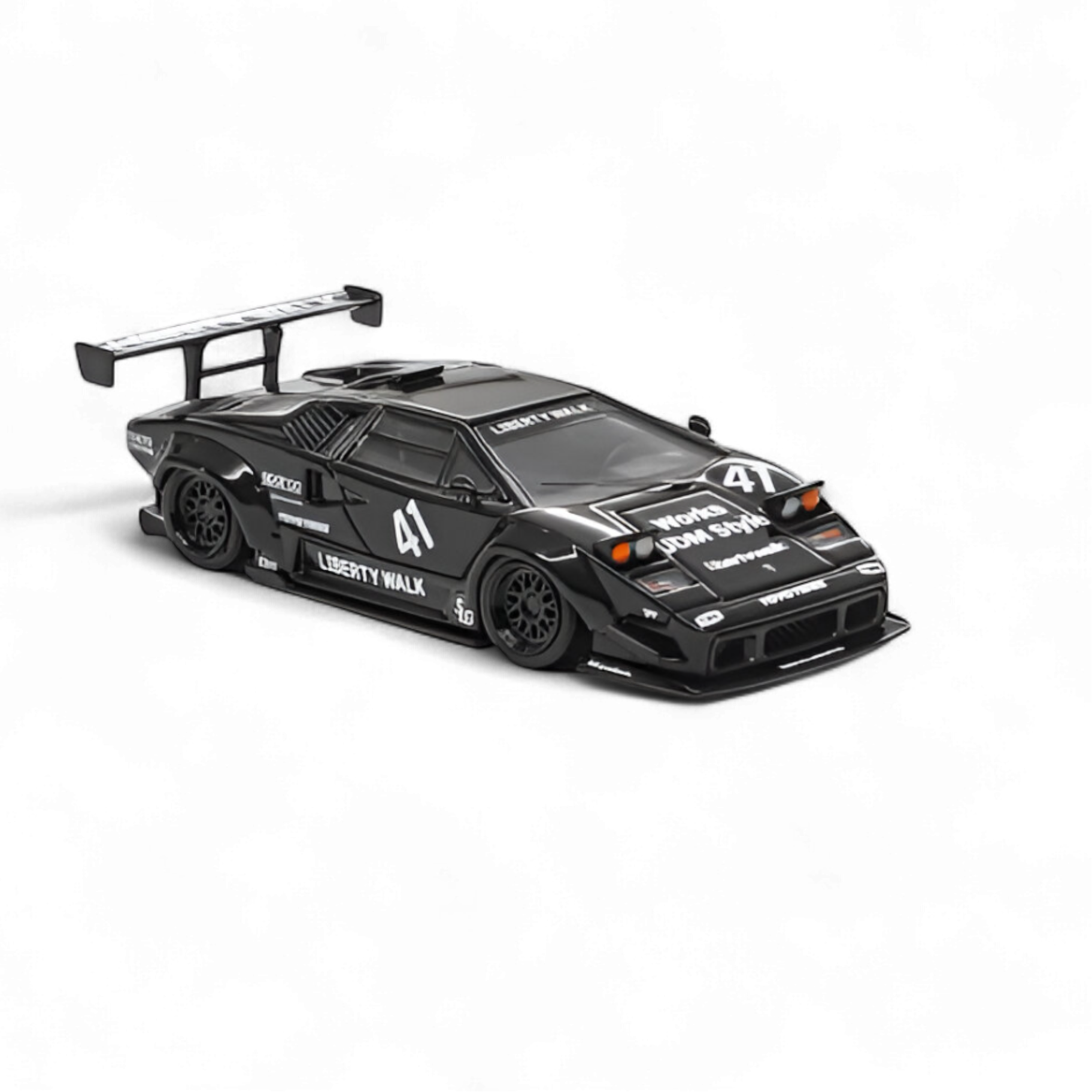 Lamborghini Countach Luxury Version Black 1:64 by Vision64  4