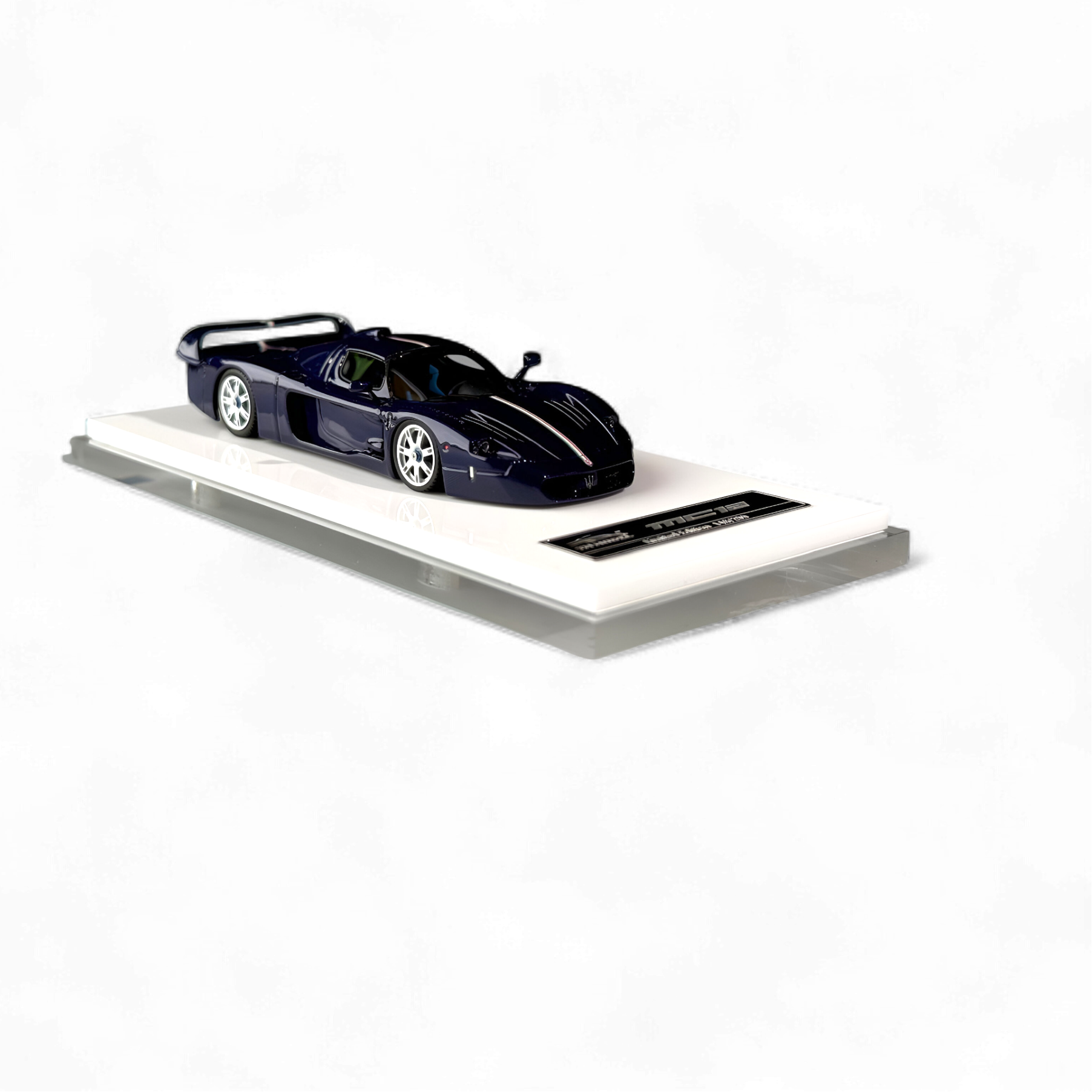 Maserati MC12 Stradale Corsa Blue Carbon 1:64 by YM Model  3