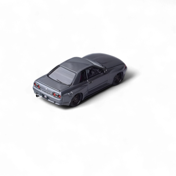 Nissan Skyline GT-R R32 Grey Garage Active 1:64 by Focal Horizon  2