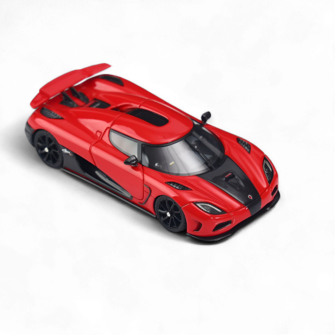 Koenigsegg Agera R Red 1:64 by VMB  4