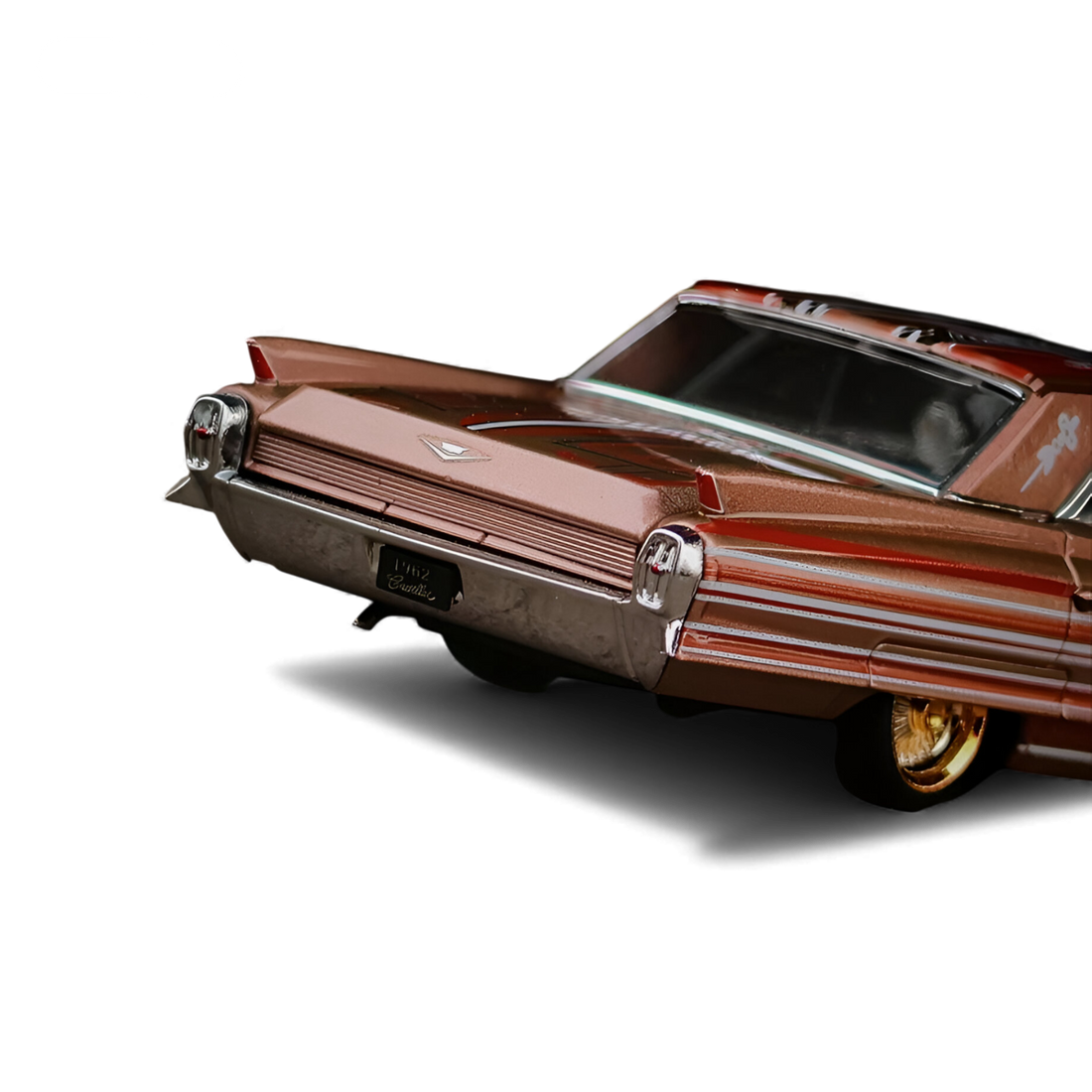 Cadillac Diwei Metallic Red Copper 1:64 by MK Miniatures  4