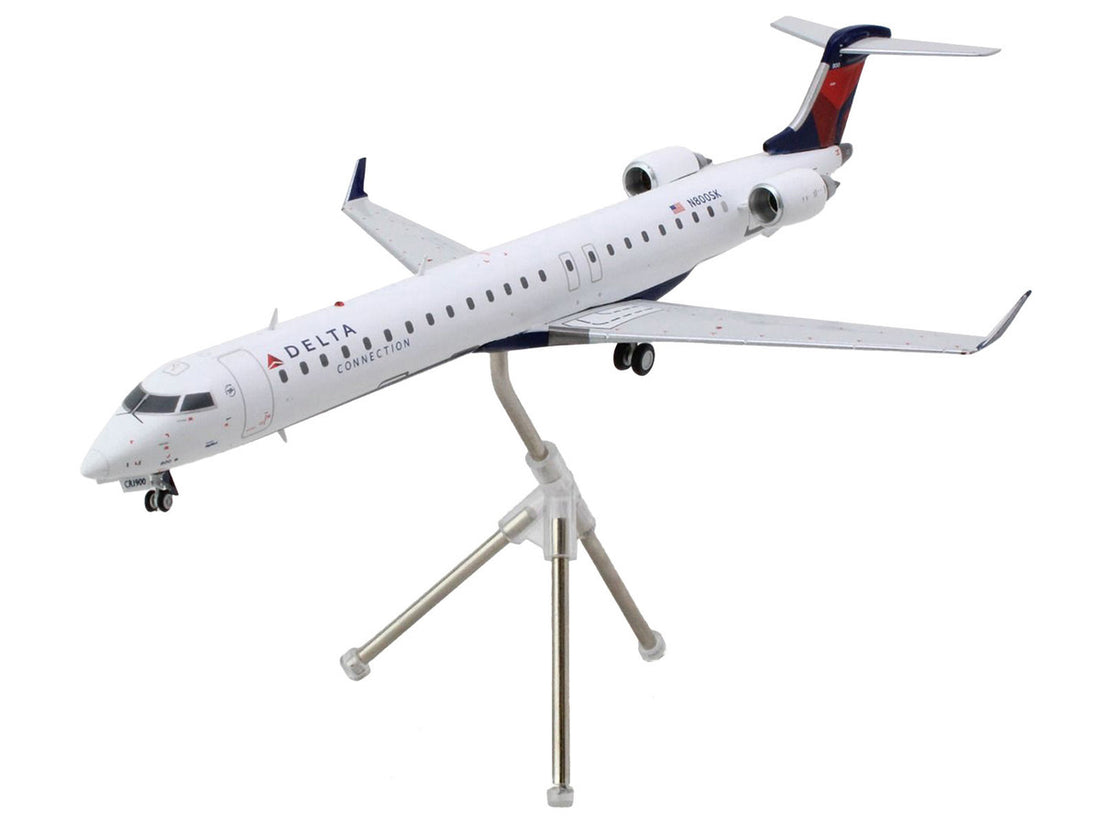 Bombardier CRJ900 Commercial Aircraft "Delta Air Lines - Delta Connection" (N800SK) White with Blue and Red Tail "Gemini 200" Series 1/200 Diecast Model Airplane by GeminiJets-2