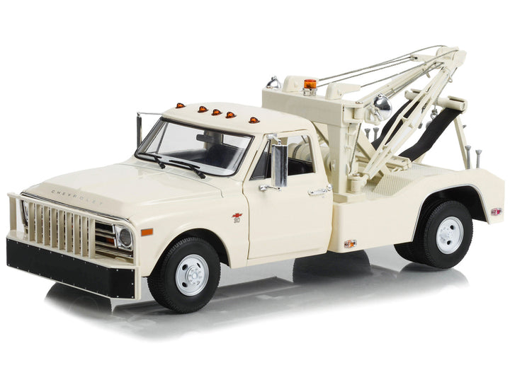 1968 Chevrolet C-30 Dually Wrecker Tow Truck White 1/18 Diecast Car Model by Greenlight-1