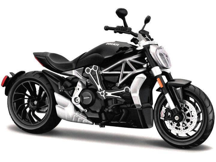 Ducati X Diavel S Black 1/12 Diecast Motorcycle Model by Maisto-0