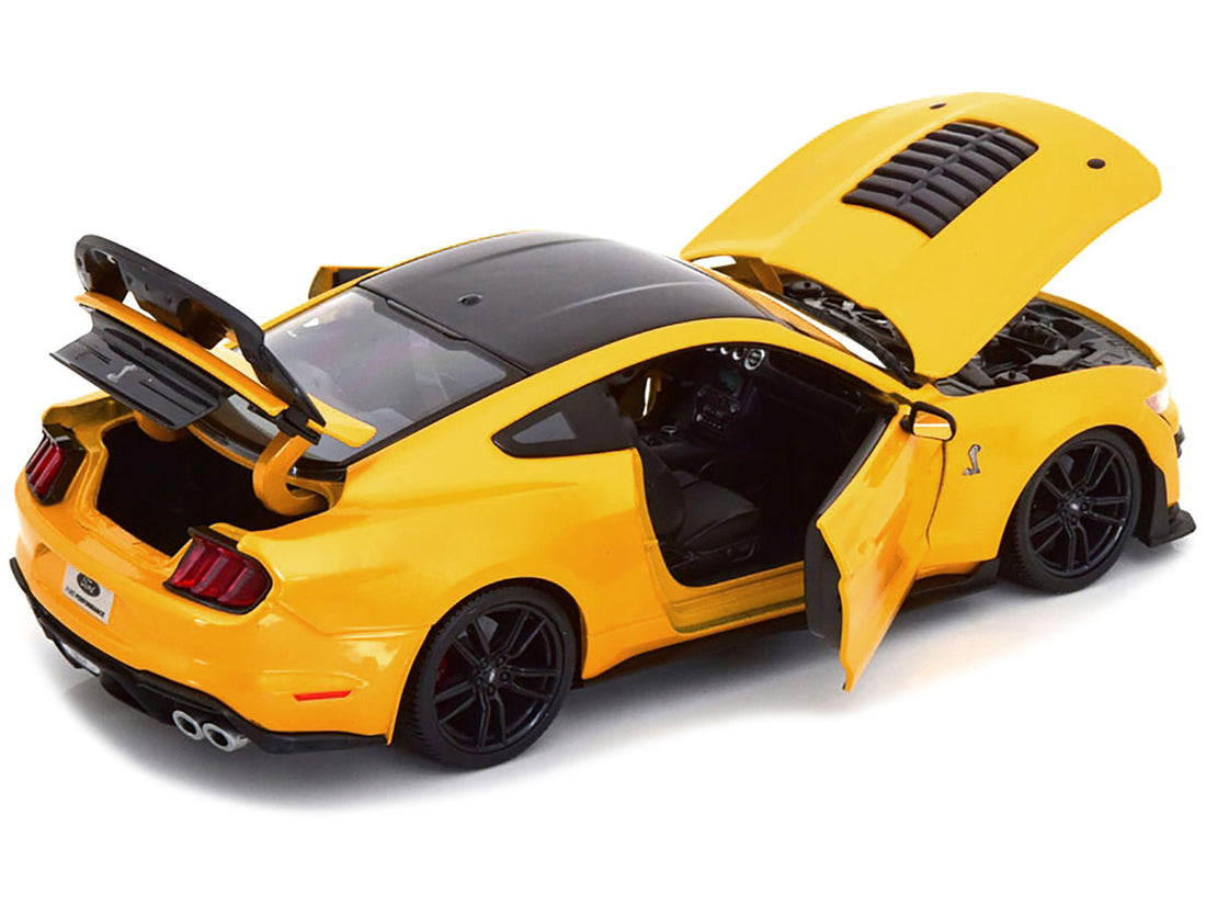 2020 Ford Mustang Shelby GT500 Yellow with Black Top "Special Edition" 1/18 Diecast Model Car by Maisto-2