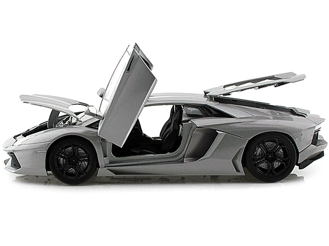 Lamborghini Aventador LP700-4 Gray Metallic 1/18 Diecast Model Car by Motormax-2