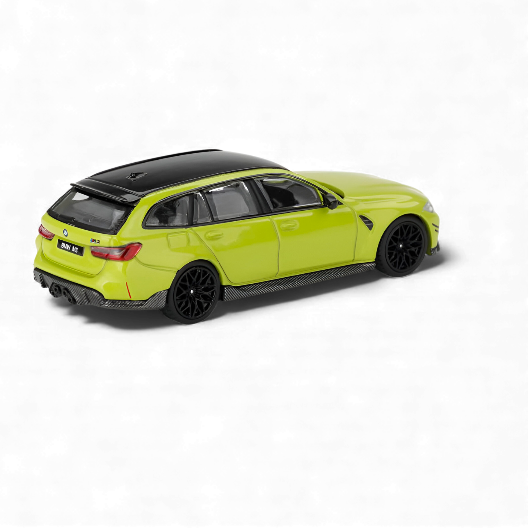 Side profile of BMW M3 M Performance Touring 1:64 collectible
