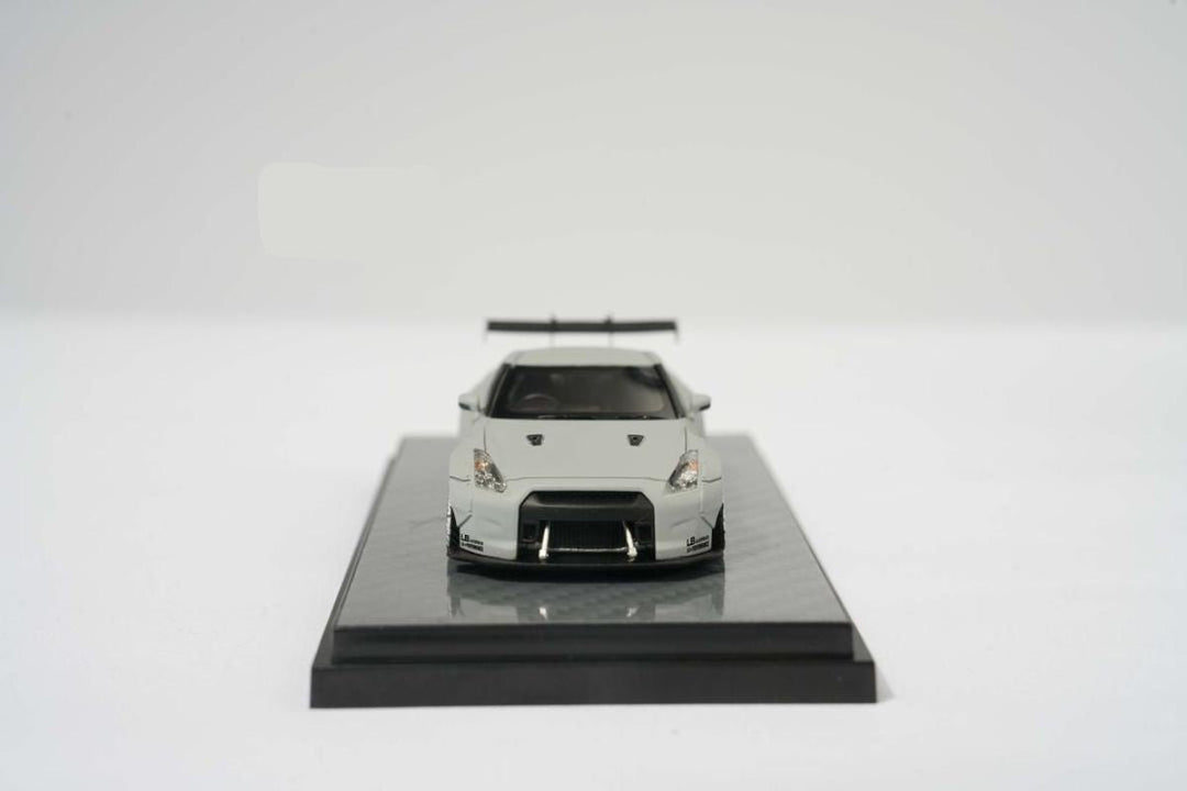 Nissan Skyline GT-R R35 Fighter Grey / Candy Red Limited to 299 Pcs Each 1:64 by Error404 in Cream