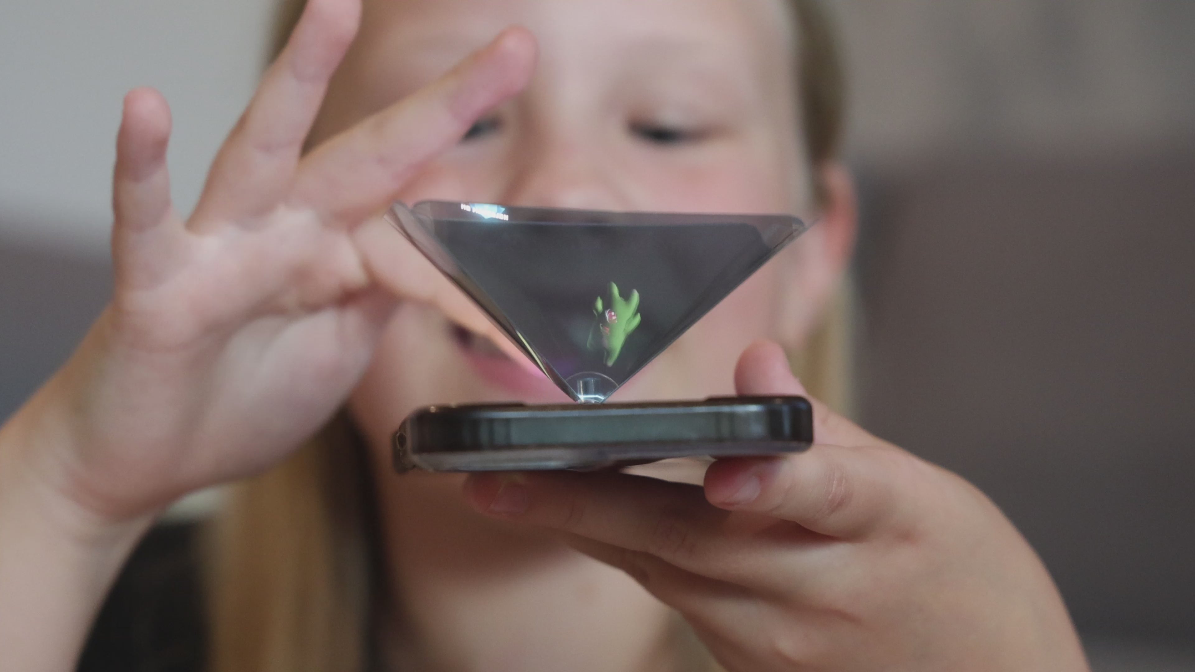 Holomonsters "Guardians of the Earth" 3D Hologram Comic Book and 2 Game Bundle