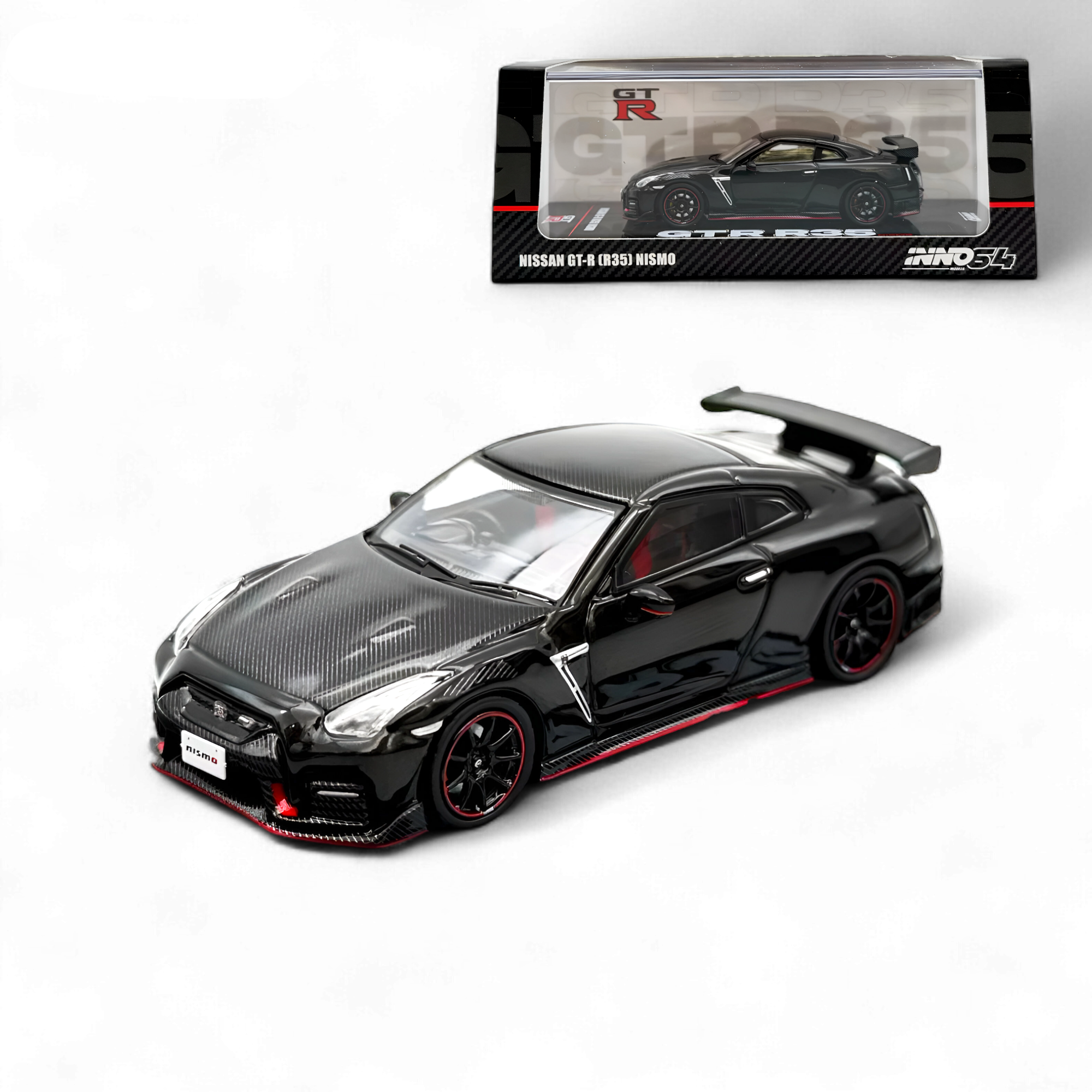 Inno64 Nissan GT-R R35 NISMO Black 1:64