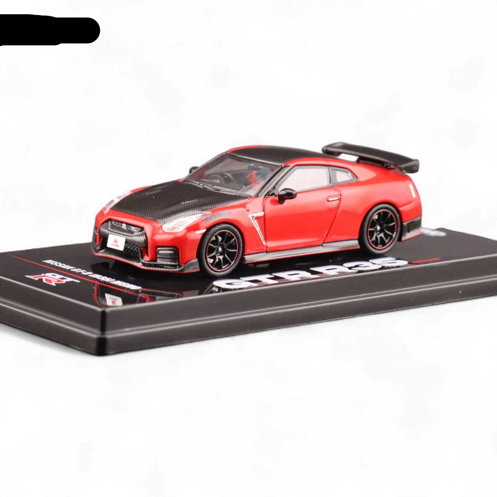NISSAN GT-R (R35) NISMO Red 1:64 by Inno64 3