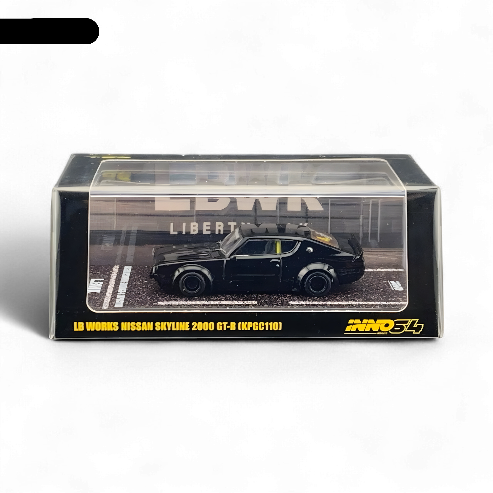 Nissan Skyline 2000 GT-R KPGC110 KENMERI Black 1:64 by Inno64 5