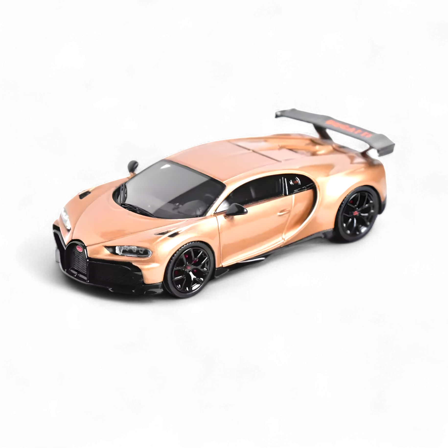 Bugatti Chiron PUR SPORT in Fantasy Rose Gold Limited to 299 Pcs 1:64 by YM Model 5