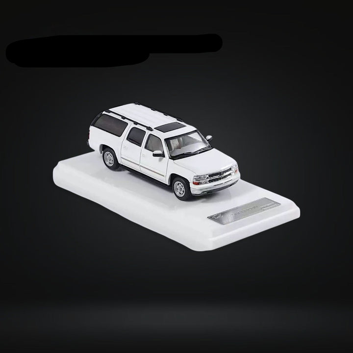 Chevrolet Suburban in White 1:64 by MK Miniatures 2