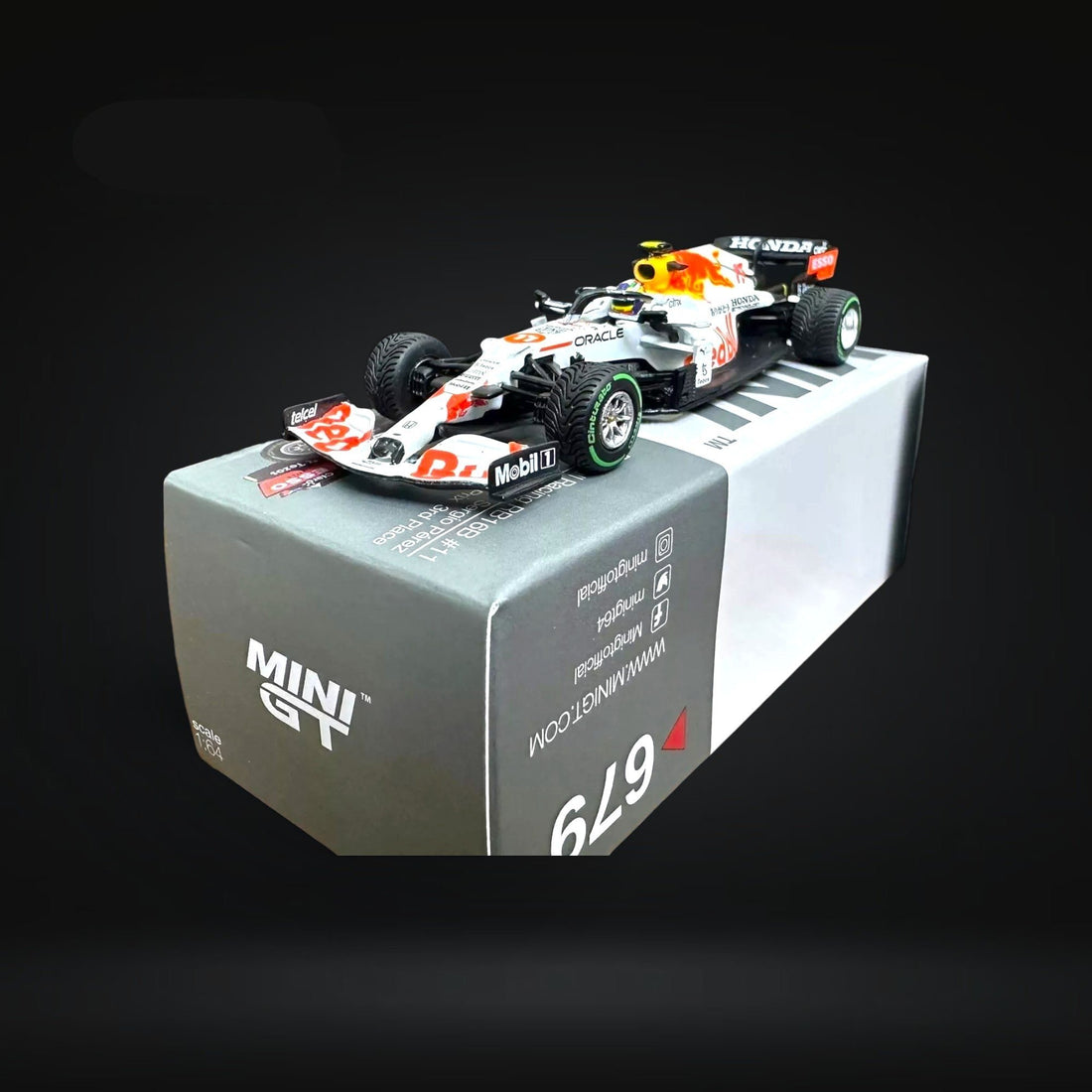 Red Bull RB16B #11 Sergio Pérez 2021 Turkish Grand Prix 3rd Place #679 1:64 MGT00679 by Mini-GT - 6