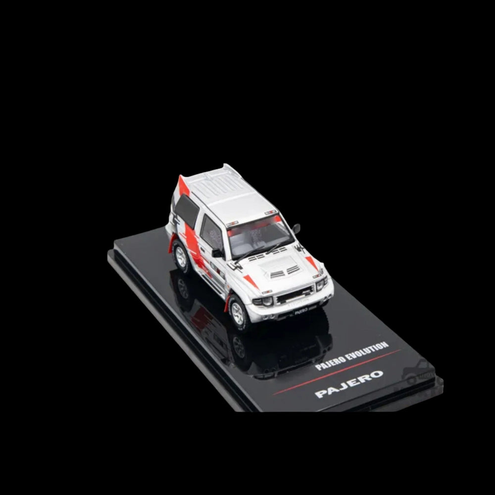 Mitsubishi Pajero Evolution "RALLIART" in Silver 1:64 by Inno64 IN64-EVOP-RAWSIL Top View