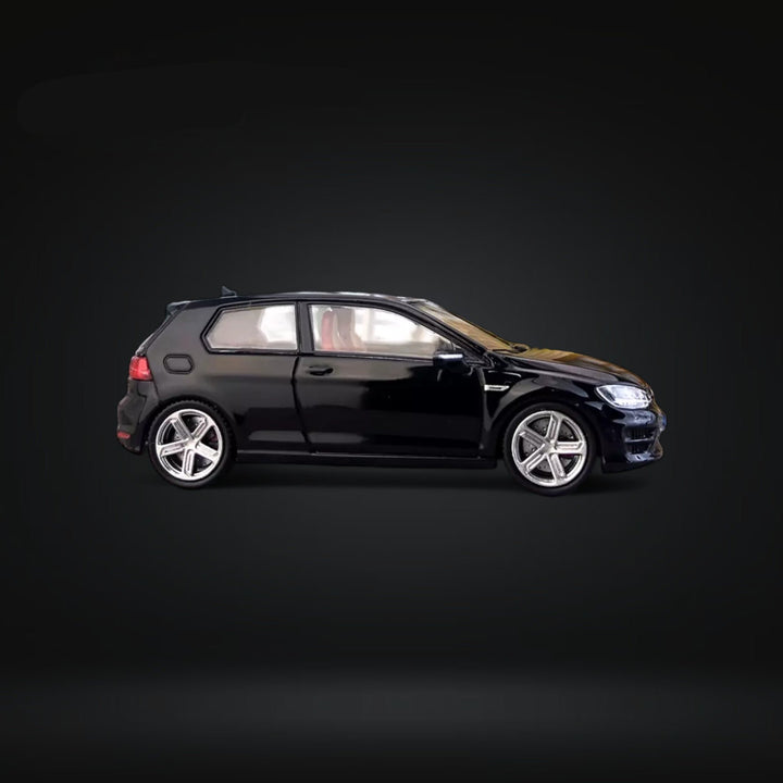 Volkswagen VW Golf R in Black 1:64 by Zoom Side View